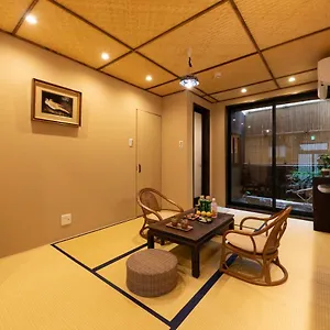 https://shirakabanoyado-uchikyuhoji.hotels-osaka.net